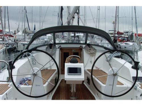 Yacht Bavaria 41 Yachtcharter in Volos