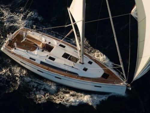 Sailing boat Bavaria 41 for hire in Korfos