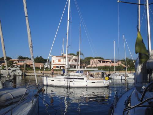 Yacht Bavaria 41 Cruiser Yachtcharter in Puntone