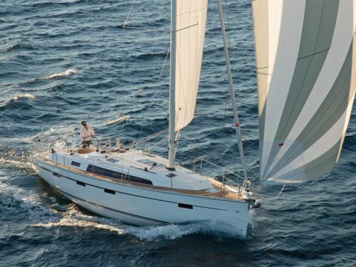 Sailboat Bavaria 41 Cruiser for charter in Roses