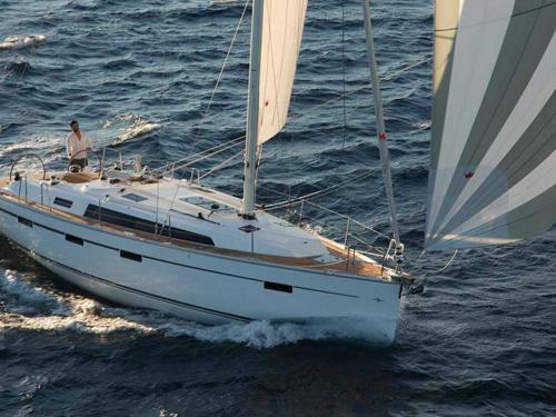 Segelboot Bavaria 41 Cruiser chartern in Marina Alimos Kalamaki