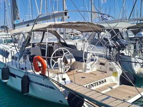 Yacht Bavaria 41 Cruiser Yachtcharter in Marina Lefkas