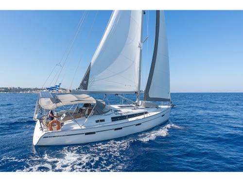 Sailing boat Bavaria 41 Cruiser available for charter in Rhodes Marina