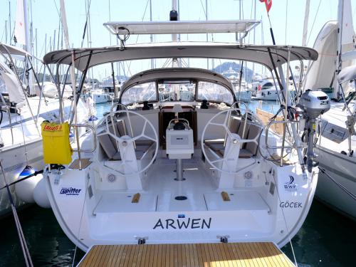 Sailing yacht Bavaria 41 Cruiser for hire in Goecek
