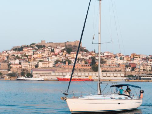 Segelboot Bavaria 42 Yachtcharter in Kavala