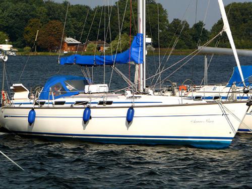 Bavaria 42 Segelyacht Charter Rostock