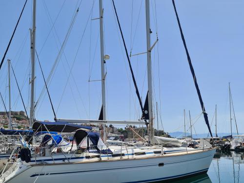 Yacht Bavaria 42 Yachtcharter in Kavala