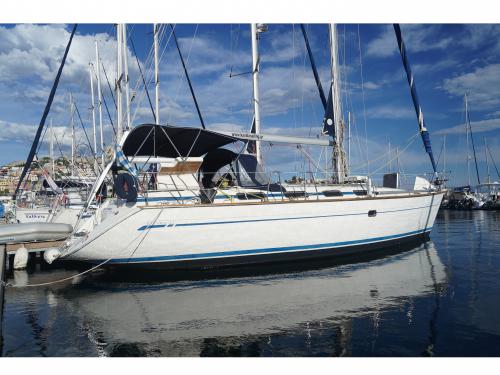 Sailing yacht Bavaria 42 for rent in Kavala