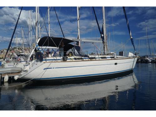 Sailing yacht Bavaria 42 for rent in Kavala
