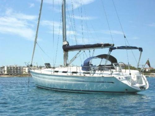 Yacht Bavaria 42 chartern in Pula