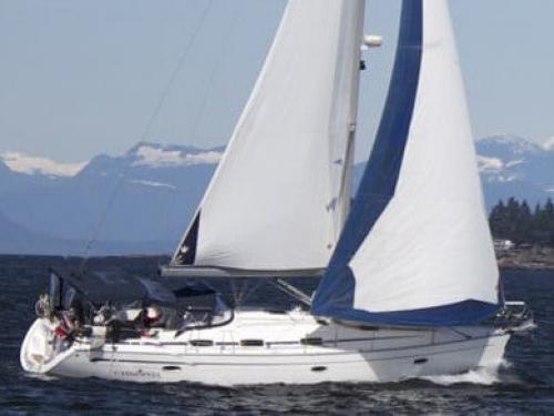 Yacht Bavaria 42 Cruiser for hire in Port Sidney Marina