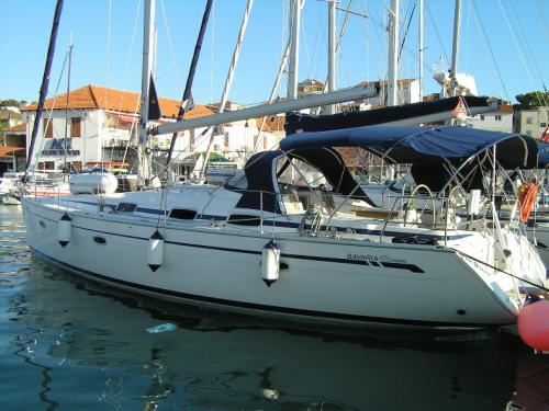 Segelboot Bavaria 42 Cruiser chartern in Trogir
