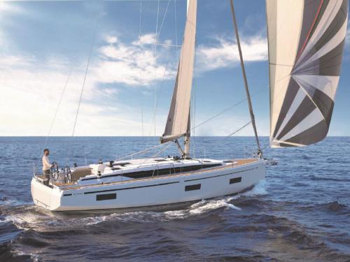 Sailing yacht Bavaria 42 Cruiser for rent in Vrsar