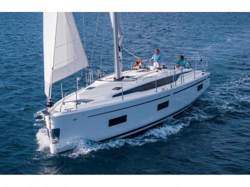 Segelyacht Bavaria 42 Cruiser Yachtcharter in Gouvia