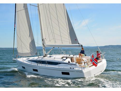 Segelyacht Bavaria 42 Cruiser Yachtcharter in Athen