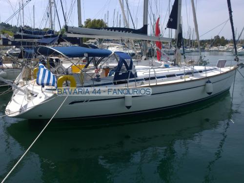 Segelyacht Bavaria 44 chartern in Gouvia