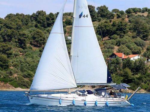 Sailing boat Bavaria 44 for hire in Port of Avdira