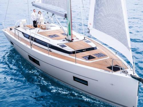Segelboot Bavaria 45 Cruiser Yachtcharter in Pula