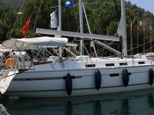 Yacht Bavaria 45 Cruiser available for charter in Fethiye