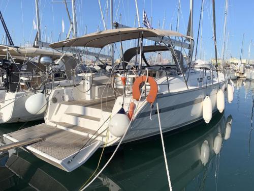 Yacht Bavaria 45 Cruiser chartern in Lavrio