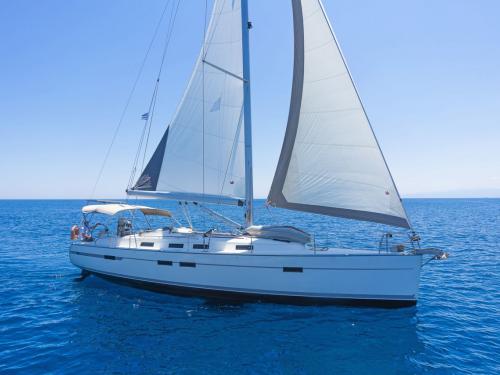 Segelboot Bavaria 45 Cruiser chartern in Yachthafen von Lavrio