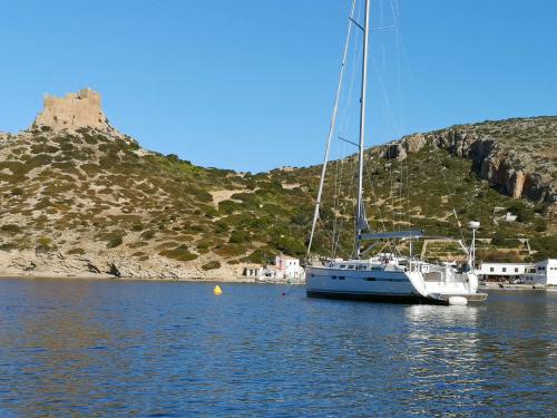 Segelyacht Bavaria 45 Cruiser chartern in Marina Naviera Balear