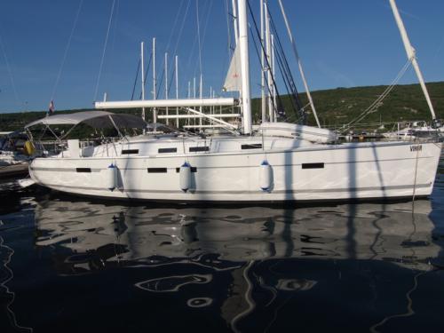 Sailing yacht Bavaria 45 Cruiser for charter in Marina Punat