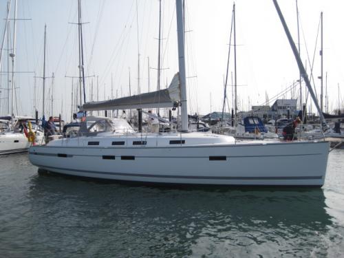 Sailing yacht Bavaria 45 Cruiser for hire in Salaminas Marina