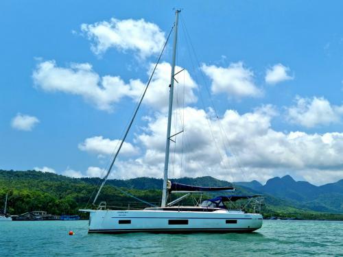 Sailboat Bavaria 45 Cruiser for charter in Ko Chang