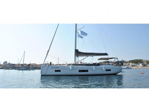 Segelyacht Bavaria 45 Cruiser Yachtcharter in Portimao