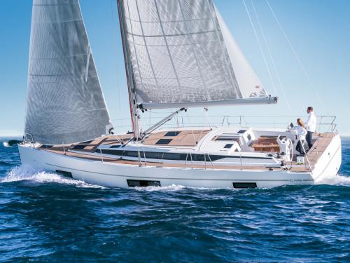 Yacht Bavaria 45 Cruiser Yachtcharter in Marina Lefkas