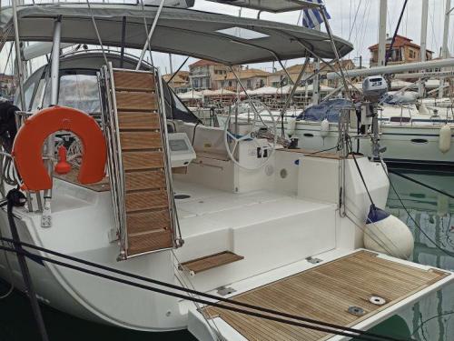 Yacht Bavaria 45 Cruiser Yachtcharter in Lefkas