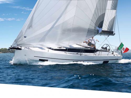 Yacht Bavaria 45 Cruiser for rent in Lefkas