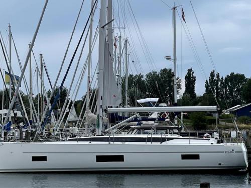 Segelyacht Bavaria 45 Cruiser Yachtcharter in Seget