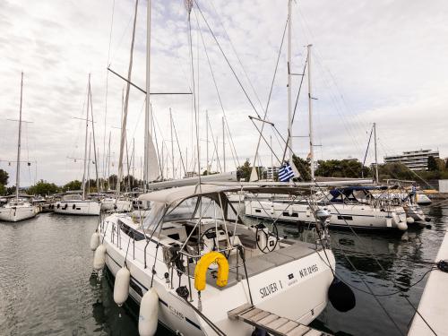 Yacht Bavaria 45 Cruiser for charter in Palairos Yacht Bavaria 45 Cruiser for charter in Palairos