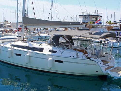 Segelyacht Bavaria 46 Cruiser Yachtcharter in Split
