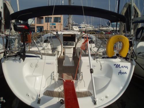 Sailing yacht Bavaria 46 Cruiser for hire in Lefkas