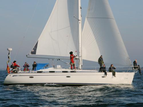 Yacht Bavaria 46 Cruiser Yachtcharter in Heiligenhafen