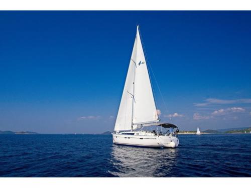 Yacht Bavaria 46 Cruiser for charter in Marina Hramina