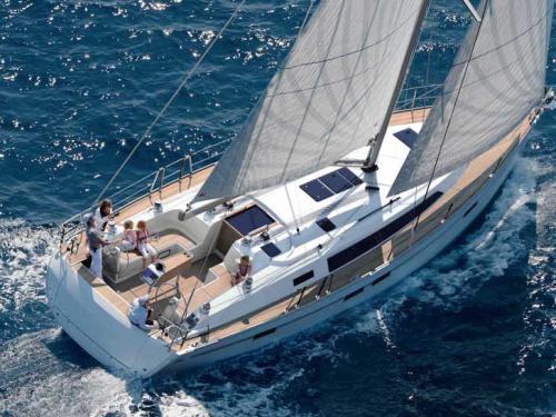 Yacht Bavaria 46 Cruiser Yachtcharter in Morningside Marina Yacht Bavaria 46 Cruiser Yachtcharter in Morningside Marina
