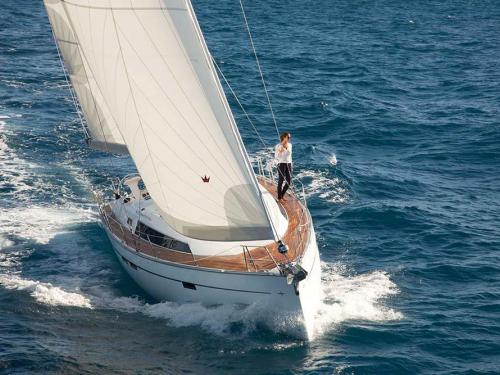 Yacht Bavaria 46 Cruiser chartern in Yachthafen von Lavrio