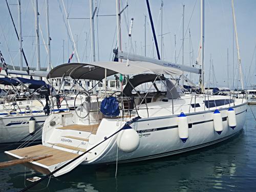 Yacht Bavaria 46 Cruiser available for charter in Novi Vinodolski Yacht Bavaria 46 Cruiser available for charter in Novi Vinodolski
