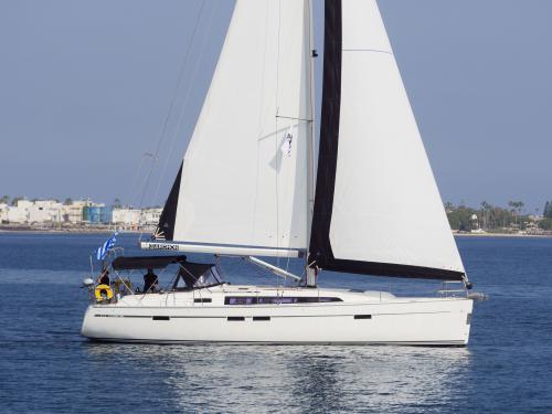 Sailing yacht Bavaria 46 Cruiser for charter in Kos City