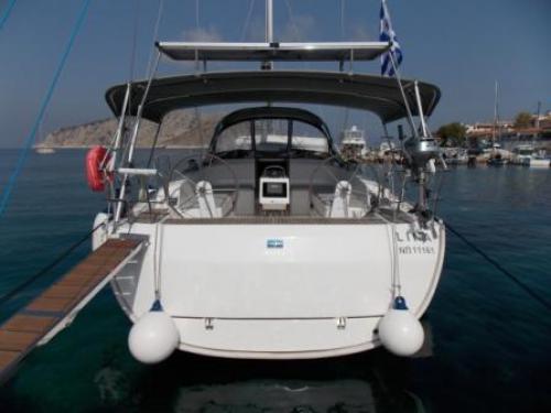 Yacht Bavaria 46 Cruiser available for charter in Alimos Marina Kalamaki