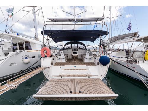 Sailboat Bavaria 46 Cruiser for rent in Nea Peramos Marina