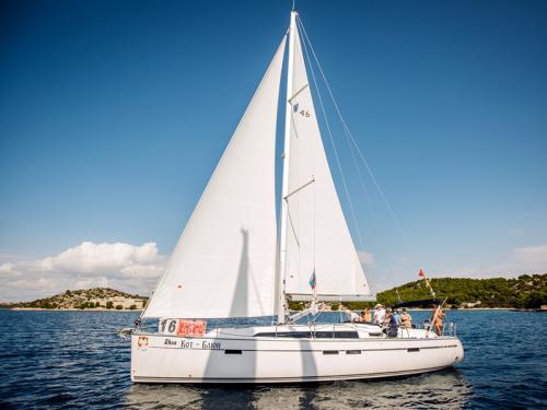 Segelyacht Bavaria 46 Cruiser chartern in Drage