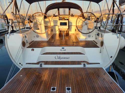 Yacht Bavaria 46 Cruiser available for charter in Athens
