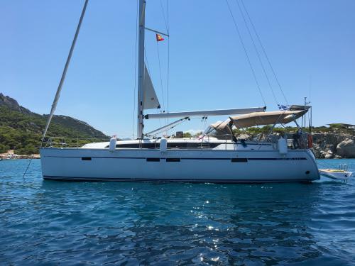 Yacht Bavaria 46 Cruiser chartern in Athen