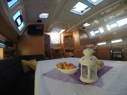 Yacht Bavaria 46 Cruiser available for charter in Split