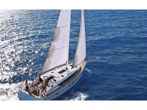 Yacht Bavaria 46 Cruiser for rent in Skiathos